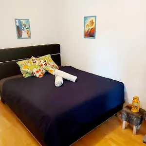 Ruhiges 2 Zimmer In Zentrum Apartment